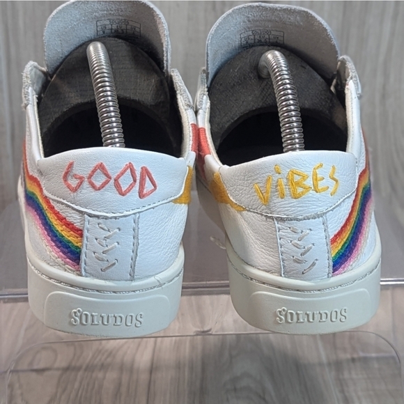 SOLUDOS Sneakers Women's Size 8 White Leather Rainbow Sun Embroidery - Picture 11 of 16